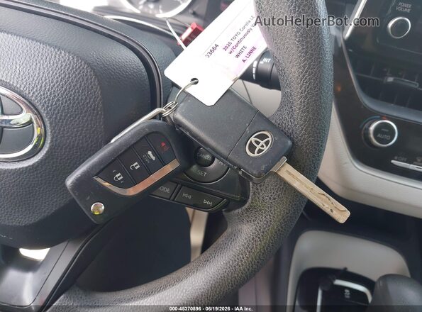 5YFEPRAE0LP007346 2020 TOYOTA COROLLA White Առջևի վահանակի տեսք
