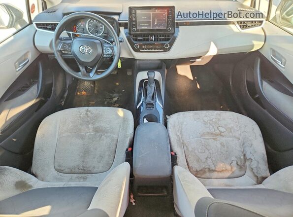 5YFEPRAE6LP034082 2020 TOYOTA COROLLA Серебряный Вид панели приборов