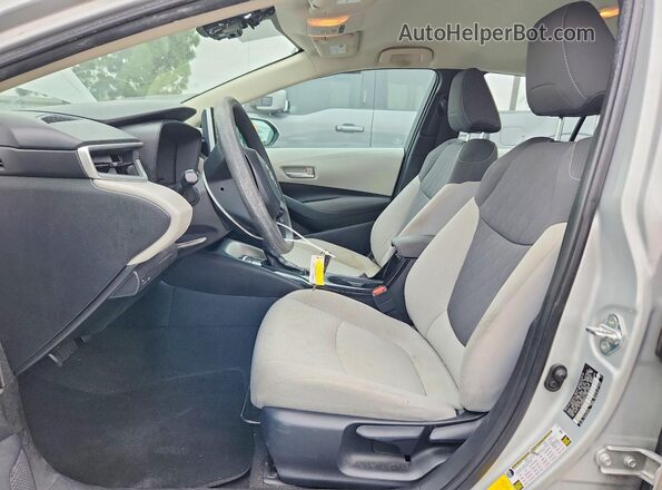 5YFEPRAEXLP021674 2020 TOYOTA COROLLA Silver 