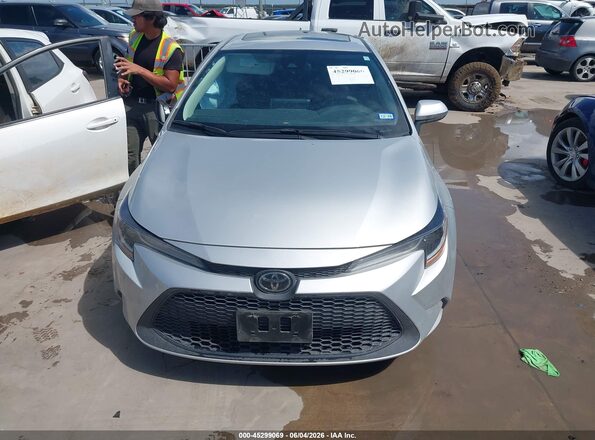 5YFHPRAE3LP026793 2020 TOYOTA COROLLA Silver Սարքավորումների վահանակի տեսք