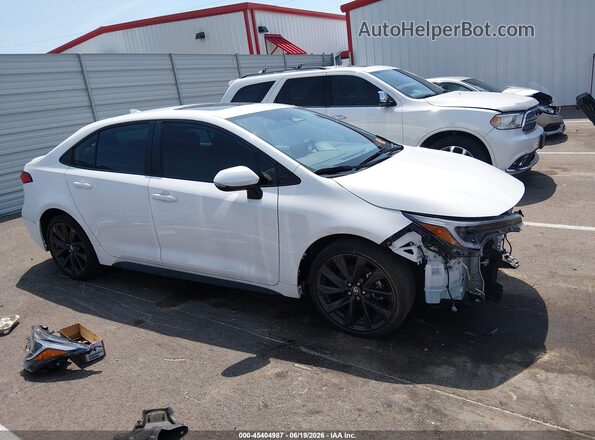 5YFP4MCE5SP246715 2025 TOYOTA COROLLA White Սալոնի հետևի տեսք