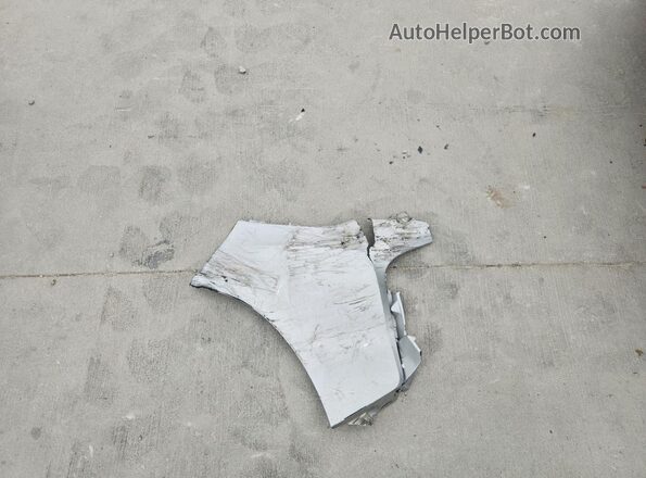 5YFS4MCE1RP181687 2024 TOYOTA COROLLA Silver Շարժիչի բաժամունքի տեսք
