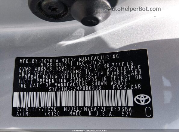 5YFS4MCE2MP086998 2021 TOYOTA COROLLA Silver ძრავის განყოფილების ხედი