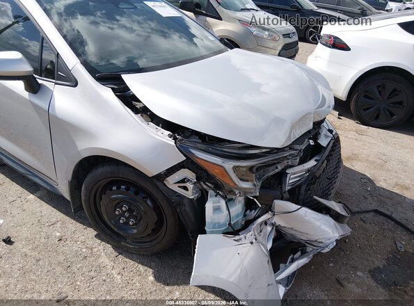 5YFS4MCE2TP260566 2026 TOYOTA COROLLA Silver Вид спереду