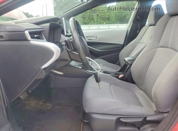5YFS4MCE3MP096732 2021 TOYOTA COROLLA Red Widok wnętrza z przodu