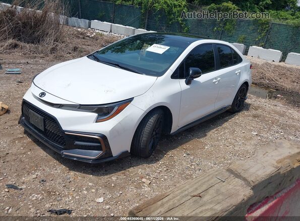 5YFS4MCE4NP138018 2022 TOYOTA COROLLA Белый Передняя левая четверть