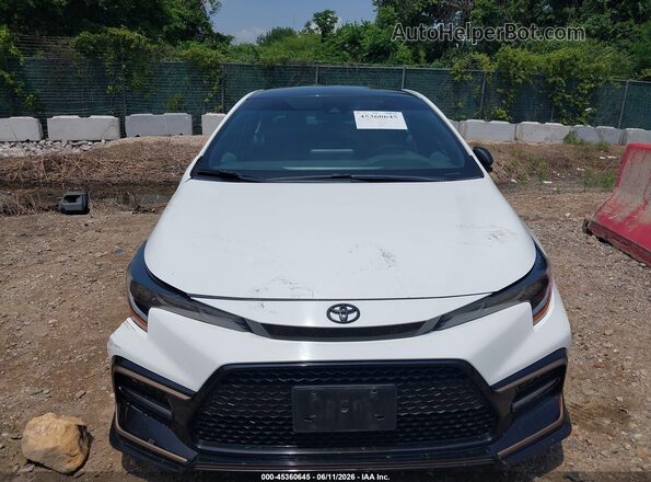 5YFS4MCE4NP138018 2022 TOYOTA COROLLA Белый Вид задней части салона