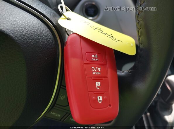 5YFS4MCE4NP138018 2022 TOYOTA COROLLA Белый Вид панели приборов