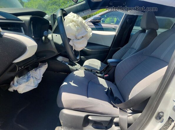 5YFS4MCE4RP216285 2024 TOYOTA COROLLA Silver Սալոնի դիմացի տեսք