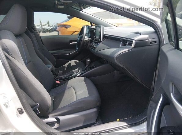 5YFS4MCE5MP096392 2021 TOYOTA COROLLA Silver Вид салону спереду