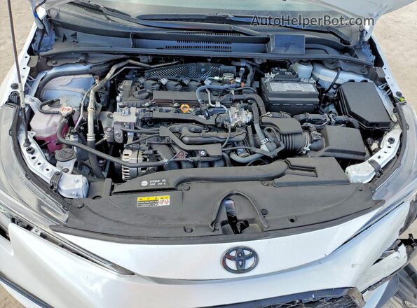 5YFS4MCE7SP231014 2025 TOYOTA COROLLA White Widok wnętrza z tyłu