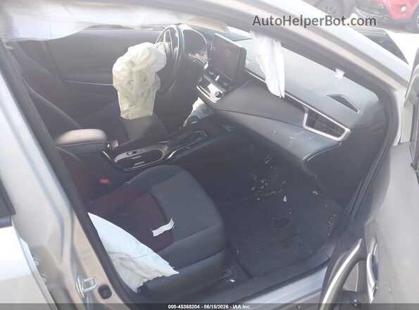 5YFS4MCE8PP141202 2023 TOYOTA COROLLA Silver Սալոնի դիմացի տեսք