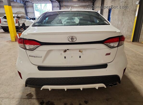 5YFS4MCE9MP067056 2021 TOYOTA COROLLA White Вид ззаду