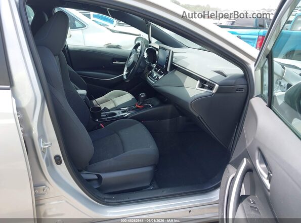 5YFS4RCE4LP031061 2020 TOYOTA COROLLA White Front interior view