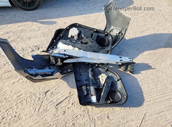5YFS4RCE4LP045008 2020 TOYOTA COROLLA Silver Engine compartment view