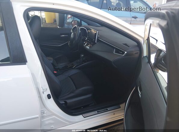 5YFT4MCE4MP095786 2021 TOYOTA COROLLA White Front interior view