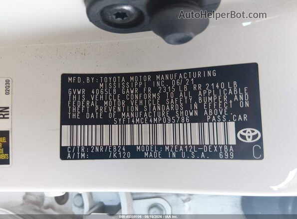 5YFT4MCE4MP095786 2021 TOYOTA COROLLA White Engine compartment view