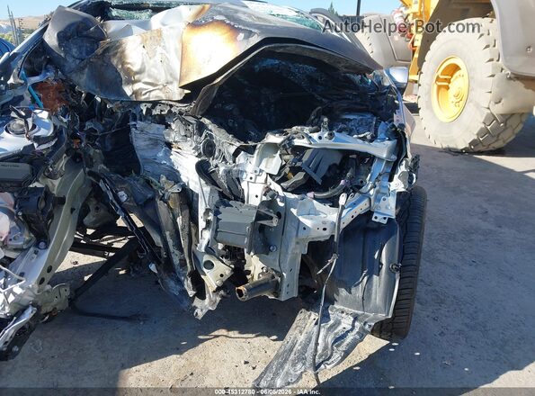 5YFT4MCE5RP207566 2024 TOYOTA COROLLA Gray Widok zestawu wskaźników