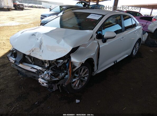 5YFVPMAE4MP169842 2021 TOYOTA COROLLA White Vista tres cuartos delantera izquierda