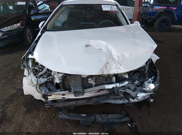 5YFVPMAE4MP169842 2021 TOYOTA COROLLA White Vista frontal