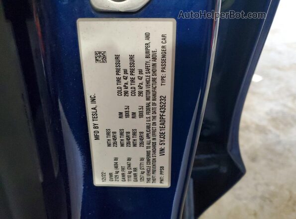 5YJ3E1EA0PF435232 2023 TESLA MODEL Blue Widok komory silnika
