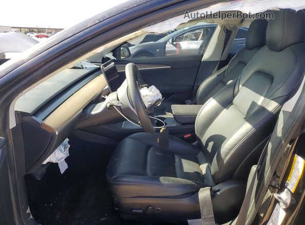 5YJ3E1EA2MF086036 2021 TESLA MODEL Черный Вид салона спереди