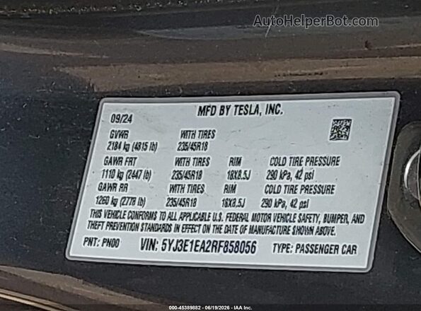 5YJ3E1EA2RF858056 2024 TESLA MODEL 3 Черный Вид подкапотного пространства
