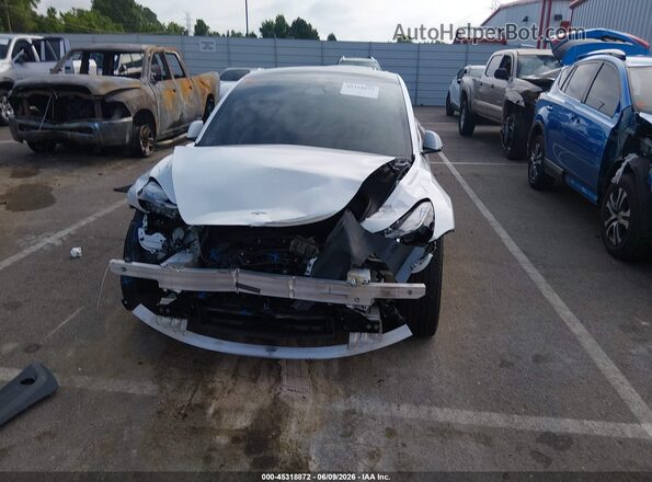 5YJ3E1EA3MF046614 2021 TESLA MODEL 3 White Front view