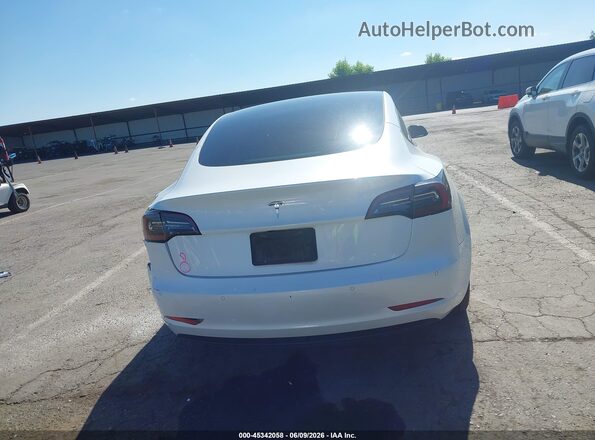 5YJ3E1EA3NF241453 2022 TESLA MODEL 3 White 