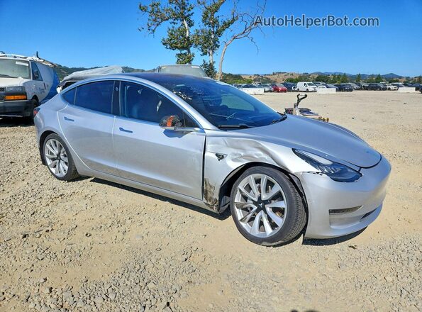 5YJ3E1EA4JF024357 2018 TESLA MODEL Silver 