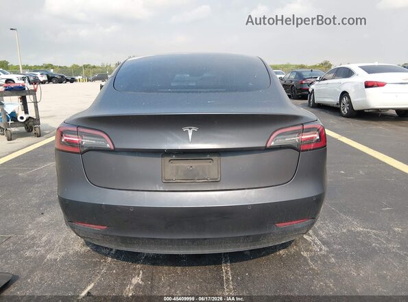5YJ3E1EA4NF111049 2022 TESLA MODEL 3 Gray 