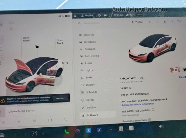 5YJ3E1EA5SF009920 2025 TESLA MODEL Blue Սարքավորումների վահանակի տեսք