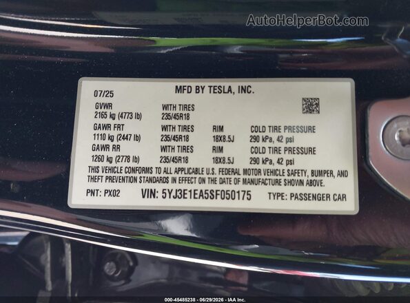 5YJ3E1EA5SF050175 2025 TESLA MODEL 3 Black Vista del compartimento del motor