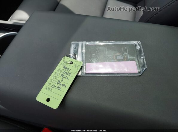5YJ3E1EA5SF050175 2025 TESLA MODEL 3 Black Vista trasera