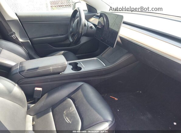 5YJ3E1EA6MF868159 2021 TESLA MODEL 3 White Widok wnętrza z przodu