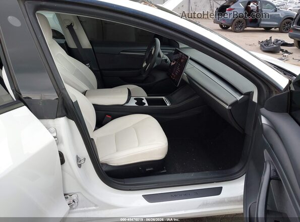 5YJ3E1EA7MF048320 2021 TESLA MODEL 3 White Front interior view