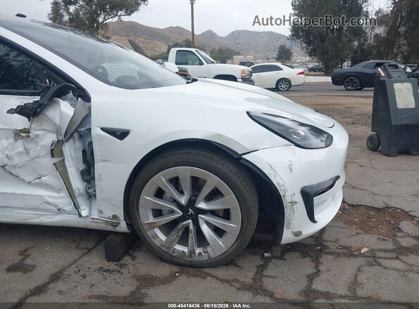 5YJ3E1EA7MF099042 2021 TESLA MODEL 3 White Դիմացի տեսք