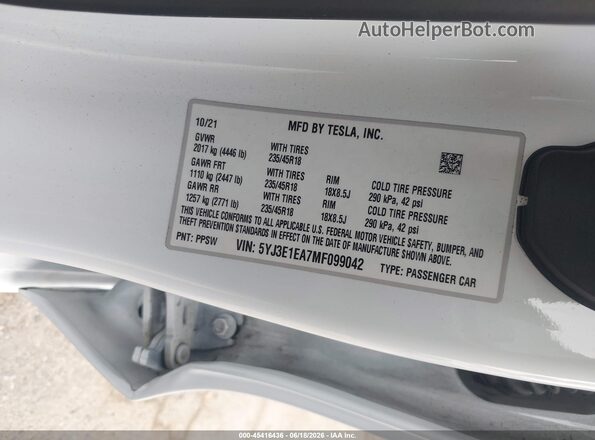 5YJ3E1EA7MF099042 2021 TESLA MODEL 3 White Շարժիչի բաժամունքի տեսք
