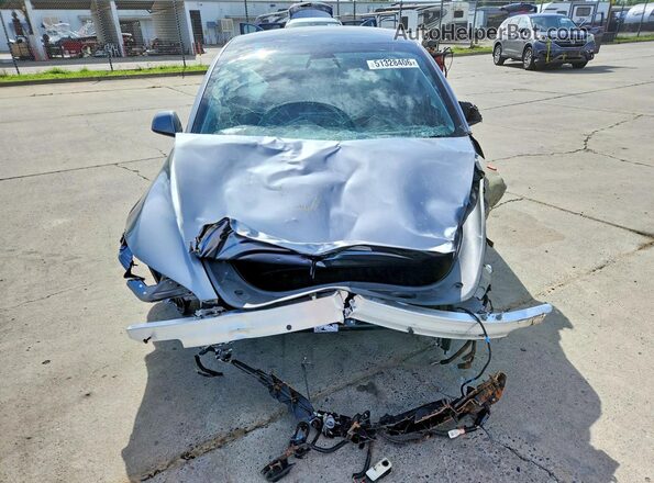 5YJ3E1EA8SF961925 2025 TESLA MODEL Silver Դիմացի տեսք