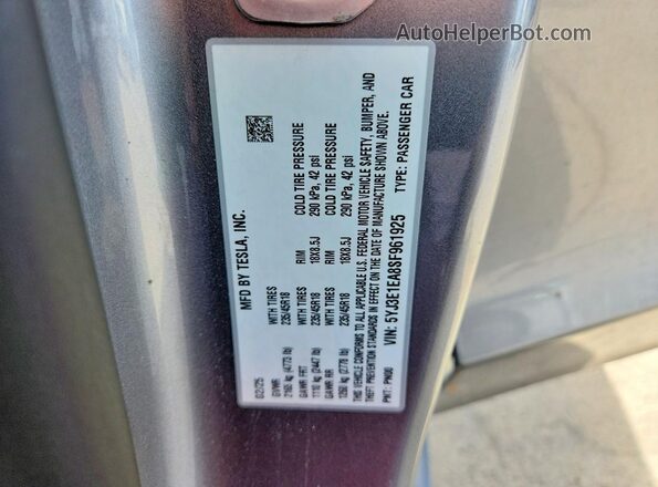 5YJ3E1EA8SF961925 2025 TESLA MODEL Silver VIN կոդի պիտակի տեսք