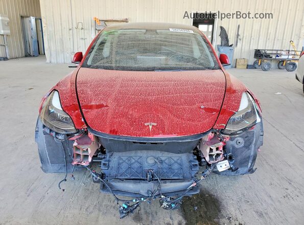 5YJ3E1EAXMF097060 2021 TESLA MODEL Red Widok z przodu