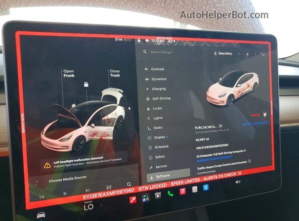 5YJ3E1EAXMF097060 2021 TESLA MODEL Red Widok zestawu wskaźników