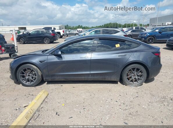5YJ3E1EAXMF976378 2021 TESLA MODEL 3 Gray Սալոնի հետևի տեսք