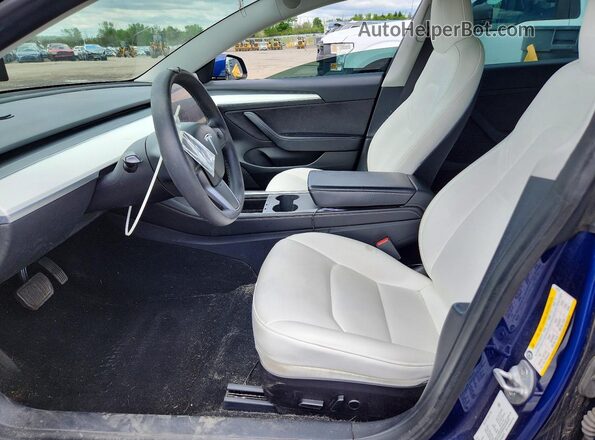 5YJ3E1EAXMF982875 2021 TESLA MODEL Синий Вид салона спереди