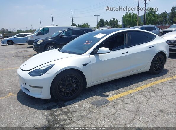5YJ3E1EAXPF396620 2023 TESLA MODEL 3 White Передня ліва чверть