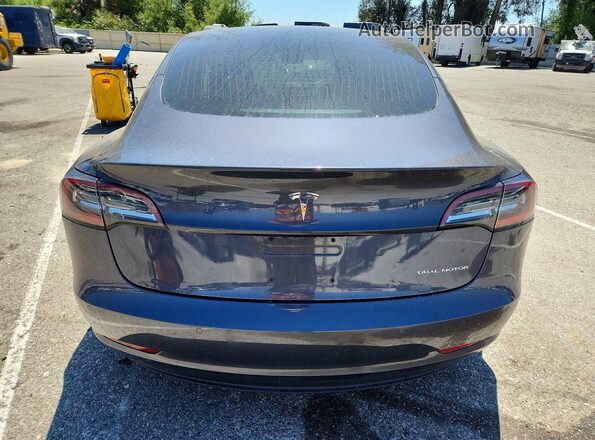 5YJ3E1EB0JF087013 2018 TESLA MODEL Gray Հետևի տեսք