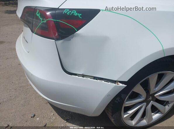 5YJ3E1EB0JF134170 2018 TESLA MODEL 3 White 