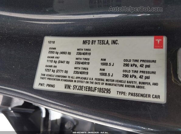 5YJ3E1EB0JF185295 2018 TESLA MODEL 3 Gray 