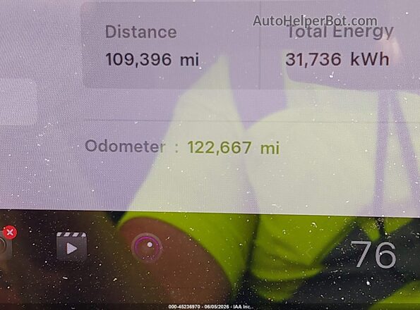 5YJ3E1EB0JF185295 2018 TESLA MODEL 3 Gray 