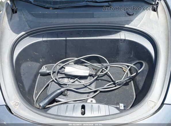 5YJ3E1EB0JF185295 2018 TESLA MODEL 3 Gray 